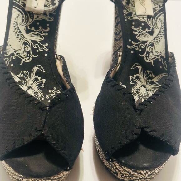 ED HARDY Peep Toe PLATFORM ANKLE STRAP CUSHIONED KOI FISH LINING Size 10 M - Picture 3 of 14